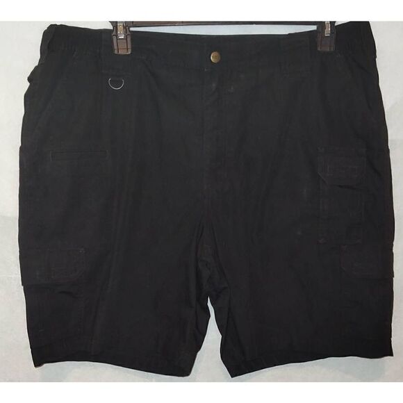 5.11 TACTICAL Men's Black shorts. Size 42. Inseam 9.25". - Picture 1 of 4